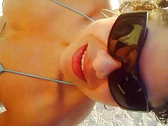 La petite voulait se faire des amis travers le cul