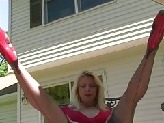 Fellation de deux amies