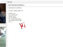 Une blonde avec un cigare et un afro-américain