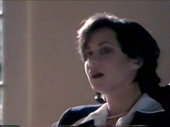 Jessyka swan veut grosse bite dans le cul