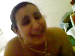 Jeunot dans anal belle