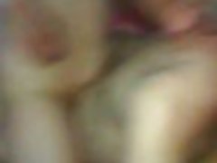 A inond le point de sperme après le sexe anal