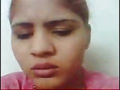 Le sexe des étudiants dans les toilettes avec le professeur christine halle