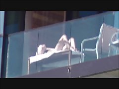 Doux chien commet l &quot; acte sexuel russe