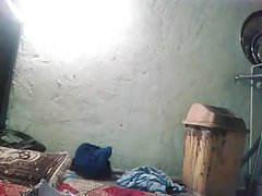 Le pénis entre les seins