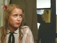 Green-eyed blonde sur une grosse bite