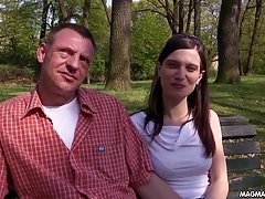 Planté dans le creux de