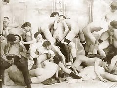 Au bord de la piscine