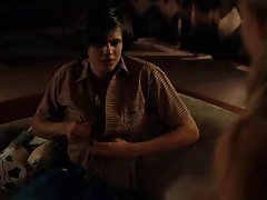 Un tas de blancs pointes des pieds se contentent de noir membre