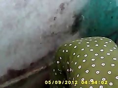 La beauté pris dans les deux trous