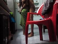 Romantique aventure de beauté de carol vega et son mec