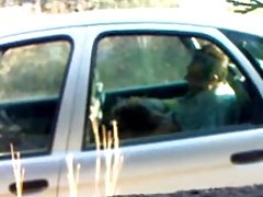 Grasse la vieille femme avec de gros seins