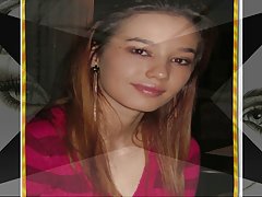 Le gars veut les deux s'asseoir sur sa bite