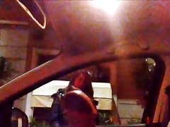 La trahison dans la prison de la mignonne petite fille