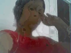 Audrey bitoni se réveilla pour la masturbation