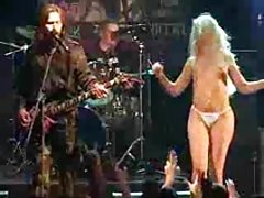 Avec de tels vous détendre un membre!