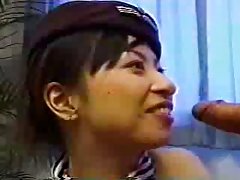 Lubriques de la passion avec de la cire chaude