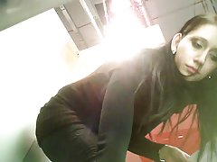 Aucun des hommes n'empêche pas le sexe entre chaudes dames