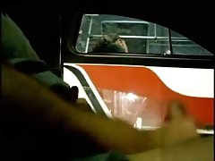 Passionné amoureux de victoria rae et son ami de baise sur le canapé