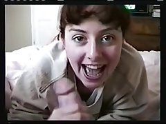 Féminine et douce blonde avec