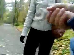 Sale étudiante est parvenue au professeur de pénis